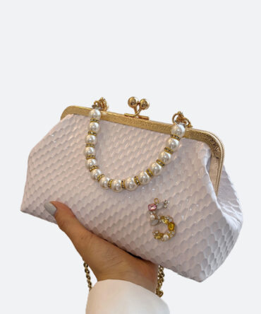 White Pearl Chain Clutch Bag - Torfeo