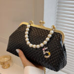 Black Pearl Chain Clutch Bag - Torfeo