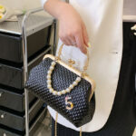 Black Pearl Chain Clutch Bag - Torfeo