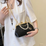 Pearl Chain Clutch Bag - Image 4