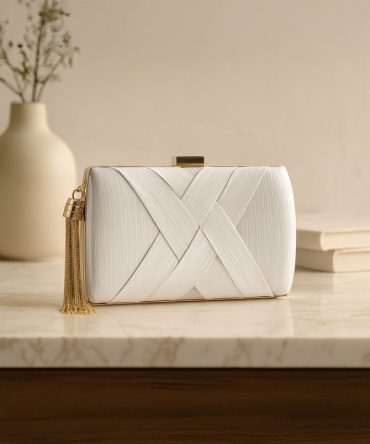 Silver Criss-cross Tassel Clutch - TORFEO