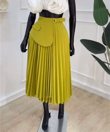 Chartreuse Green Elegance Edge Skirt - TORFEO