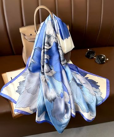 Soft Satin-Finish Scarf - TORFEO