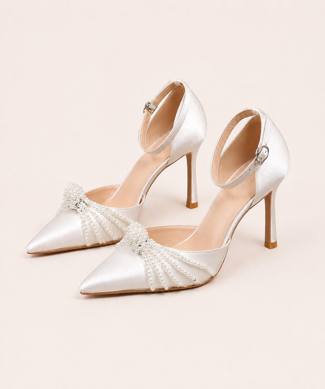 String Pearls White Shoes - TORFEO