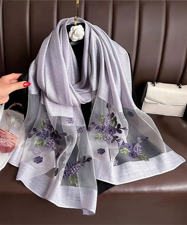 Grey Blossom Embellished Scarf - TORFEO