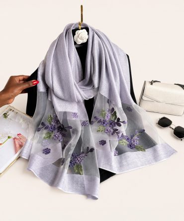 Grey Blossom Embellished Scarf - TORFEO