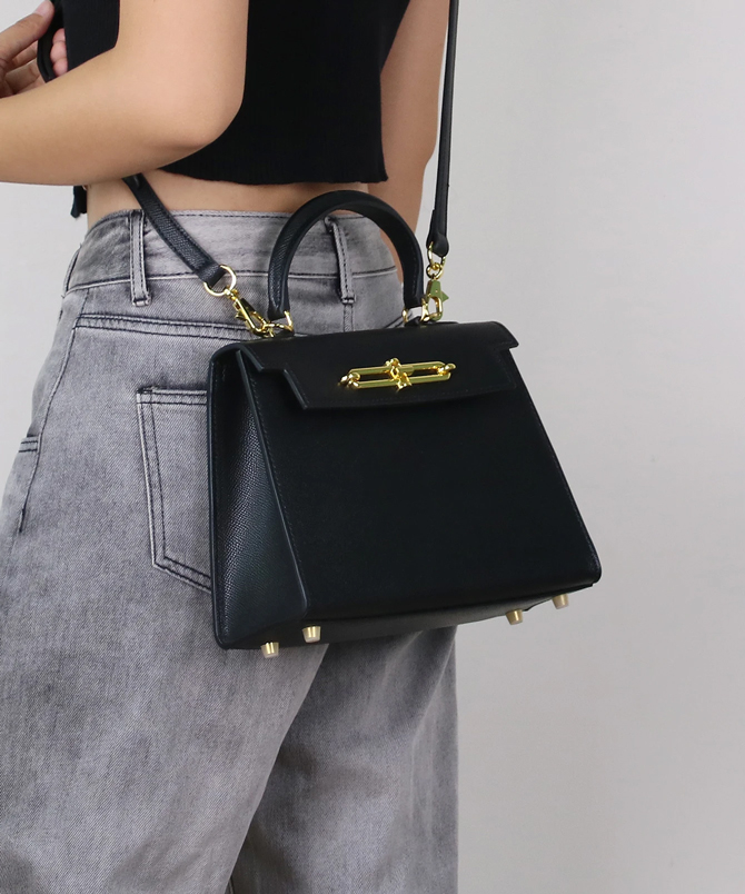 Black City Muse Structured Bag - TORFEO