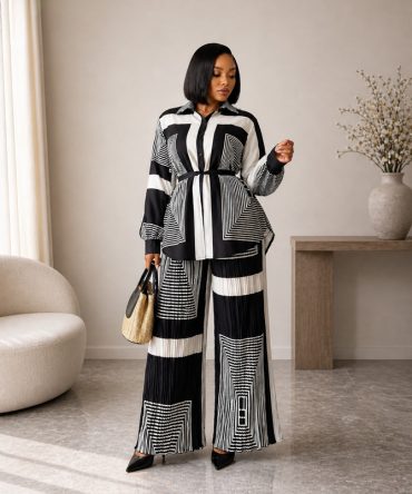 Noir Lines Luxe Set