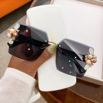 Jeweled Glamour Sunglasses